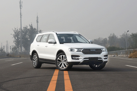 2017款哈弗H7L蓝标2.0T自动两驱尊贵型