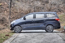 2017款长安睿行S50 1.5L手动旗舰型