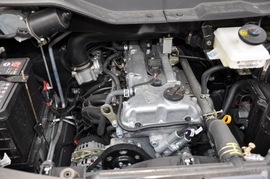 2017款长安睿行S50 1.5L手动旗舰型