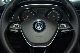 2017款大众迈腾 380TSI DSG豪华型