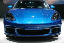 保时捷Panamera 4S广州车展实拍