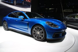 保时捷Panamera 4S广州车展实拍