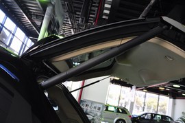 JEEP大切诺基3.6L豪华导航版实拍
