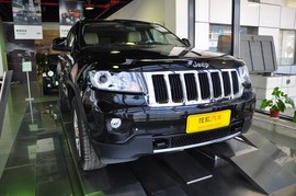 JEEP大切诺基3.6L豪华导航版实拍