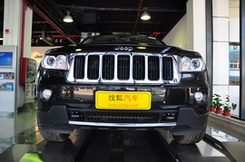 JEEP大切诺基3.6L豪华导航版实拍
