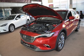 2016款马自达CX-4 2.5L 自动四驱蓝天激情版