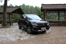 2017款东风风行全新景逸X5 2.0L 手动尊贵型