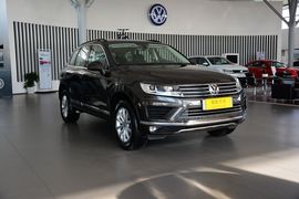 2017款大众途锐 3.0TSI启程型