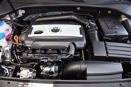 2012款上海大众全新帕萨特2.0TSI DSG至尊版