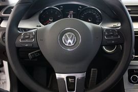 2011款一汽大众CC 1.8TSI尊贵型五座版