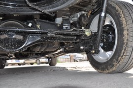 2011款一汽森雅S80 1.5L手动豪华型5座