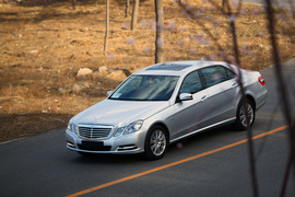 北京奔驰E200L CGI优雅型试驾实拍
