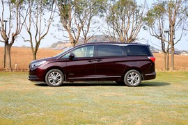 2017款别克GL8 Avenir实拍