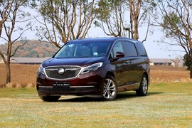 2017款别克GL8 Avenir实拍