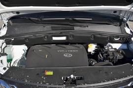 2016款宝骏560 1.8L AMT智能手动豪华型