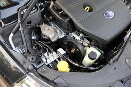 2011款奔腾B70 2.0AT 豪华型