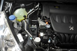 2010款东风标致408 2.0L手自一体豪华版