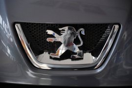 2010款东风标致408 2.0L手自一体豪华版