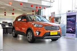 2015款北京现代ix25 1.6L自动两驱尊贵型DLX