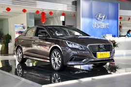 2017款现代索纳塔九 1.6T GLX领先型