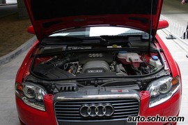 奥迪A4 3.0 Quattro试驾