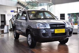 2008款北京现代途胜 2.0GL自动两驱舒适型