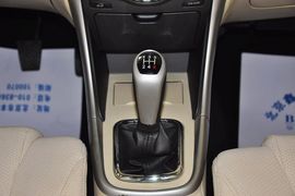 2010款中华骏捷FSV  1.5L手动精英型到店实拍