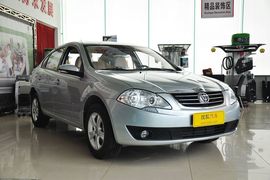 2010款中华骏捷FSV  1.5L手动精英型到店实拍