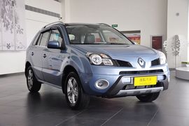 2010款雷诺科雷傲 2.5L两驱舒适版