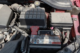 2010款荣威350 1.5L自动讯豪版到店实拍