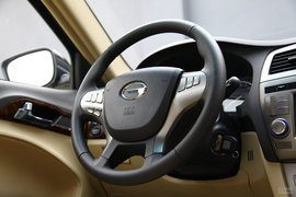 2011款广汽传祺2.0AT试驾