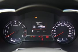 2011款东风悦达起亚K5深度试驾