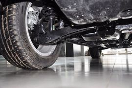 2011款Jeep吉普指南者 2.4L运动版