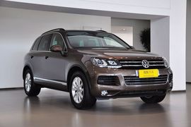 2011款大众途锐 3.0TSI高配型
