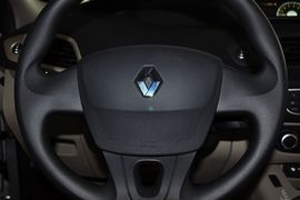 2011款雷诺风景 2.0L时尚型