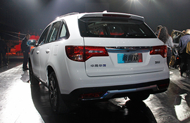 蒂阿兹上市活动实拍