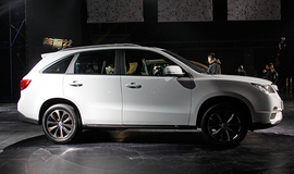 蒂阿兹上市活动实拍