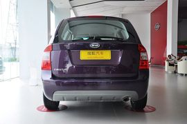 2011款起亚佳乐1.6L 5座舒适版到店实拍