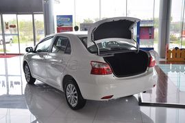 2010款丰田威驰1.6L GL-i手动版