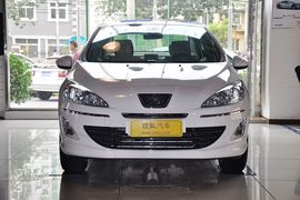 2011款标致408 2.0L手自一体豪华版到店实拍