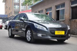 2011款东风标致508 2.3L自动豪华版