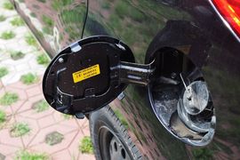 2012款海马普力马1.6L手动创想版到店实拍