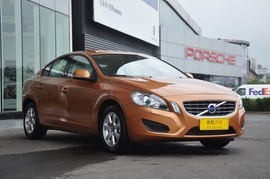 2012款沃尔沃S60 1.6T DRIVe舒适版