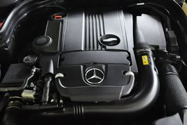 2011款奔驰C200豪华运动旅行版