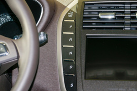 2017款林肯MKC 2.0T 四驱尊雅版