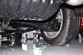 2011款Jeep吉普自由客 2.4L运动版