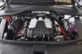 2011款奥迪A8L 3.0TFSI low舒适型