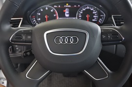 2011款奥迪A8L 3.0TFSI low舒适型