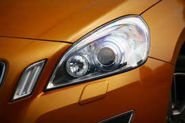2011款沃尔沃S60 3.0T AWD 智尊版试驾实拍 