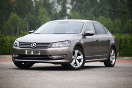 2011款上海大众全新帕萨特1.8T御尊版试驾实拍